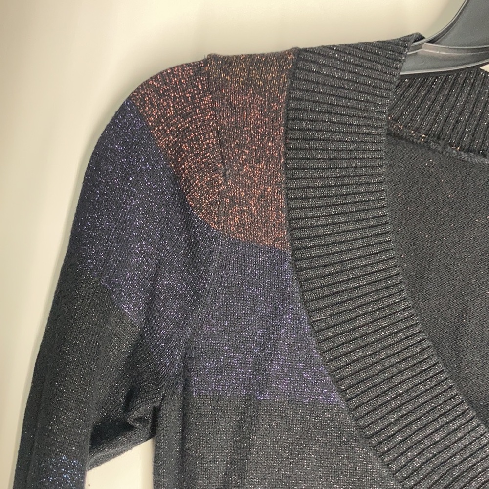 $5ifbundle3 Express v neck striped sweater with metallic accents size XS - Picture 10 of 12